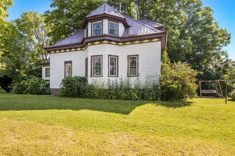 19631 Mckinley, Leroy, MI 49655