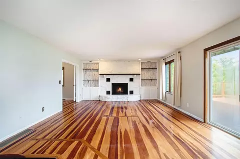 1341 Orchard, Marshall, MI 49068 photo 8
