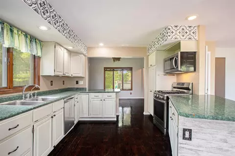 1341 Orchard, Marshall, MI 49068 photo 13
