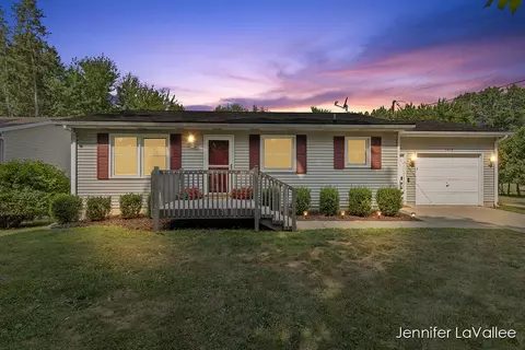 1419 Maplerow, Grand Rapids, MI 49534