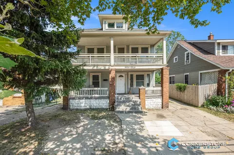 1654 Alpine, Grand Rapids, MI 49504