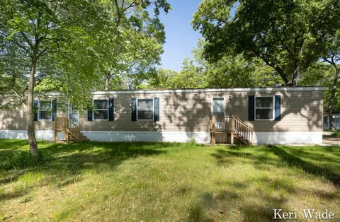 3475 Spruce, Twin Lake, MI 49457