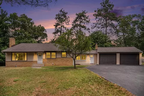 7177 Thorncrest, Grand Rapids, MI 49546