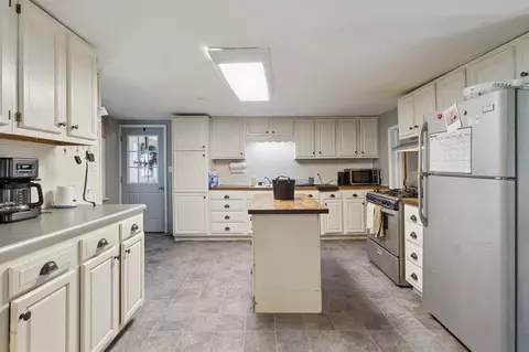 4438 Division, Mcbride, MI 48852 photo 19