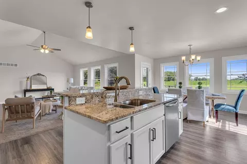 Kitchen - 9502 Lee, Jackson, MI 49201 photo 2 of 5