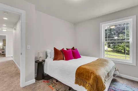 Bedroom - 9502 Lee, Jackson, MI 49201 photo 4 of 7