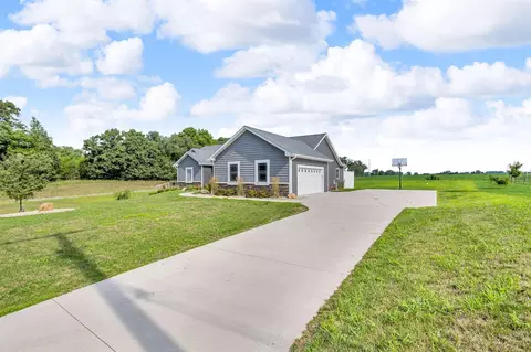Exterior - 9502 Lee, Jackson, MI 49201 photo 2 of 9