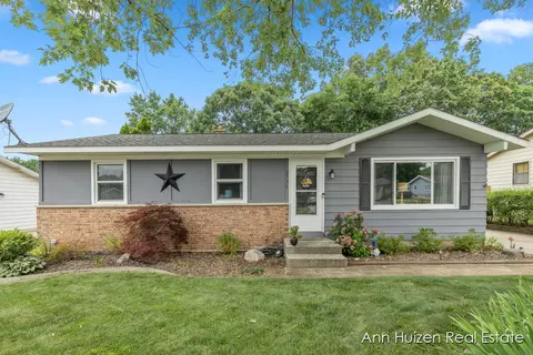 2531 Ancient, Wyoming, MI 49519