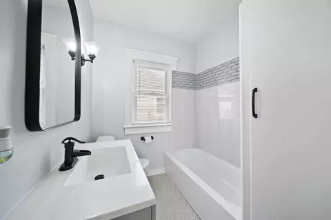 Bath - 151 W Euclid, Jackson, MI 49203 photo 1 of 2