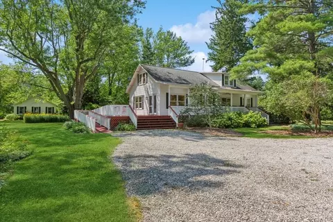 3420 W Wagner, Three Oaks, MI 49128