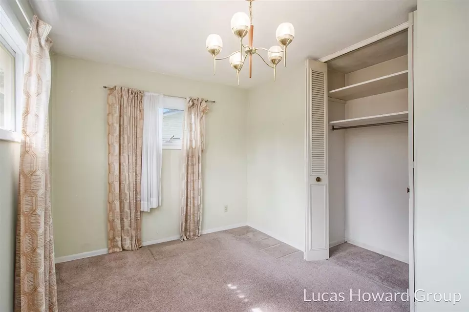 Bedroom - 908 Meadowlane, Sturgis, MI 49091 photo 3 of 6