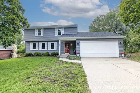 745 Adaway, Ada, MI 49301