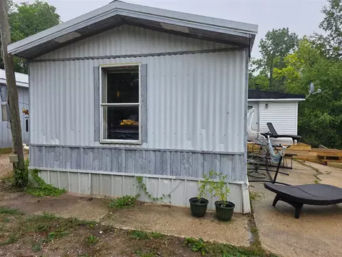13063 17 Mile, Rodney, MI 49342