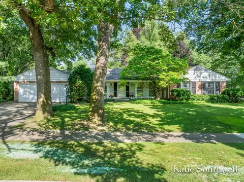 970 Santa Barbara, Grand Rapids, MI 49506