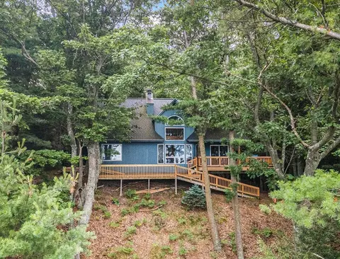 9367 N Lorraine, Pentwater, MI 49449