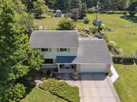 49562 Iris, Shelby Township, MI 48317