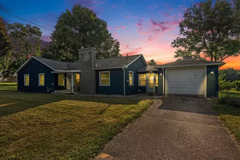 130 Katherine, Battle Creek, MI 49014