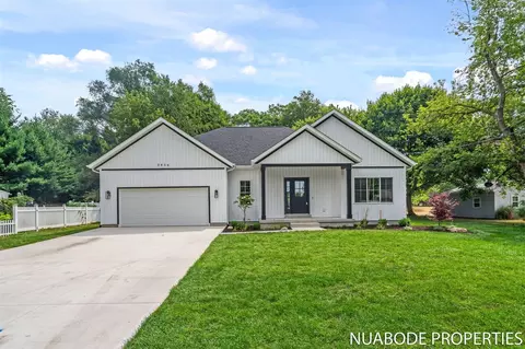 3836 Standish, Grand Rapids, MI 49525