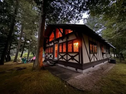 4016 S Barnett Rpds, Branch, MI 49402