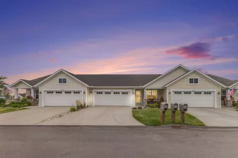 3480 Riverwalk, Hamilton, MI 49419