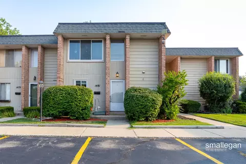 1481 N Saxony, Grand Rapids, MI 49508