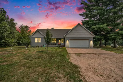 1170 230th, Newaygo, MI 49337
