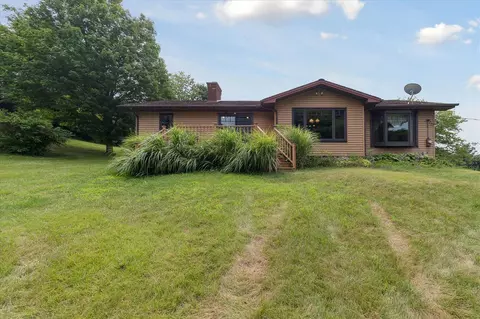 Exterior - 14430 E Austin, Manchester, MI 48158 photo 2 of 14