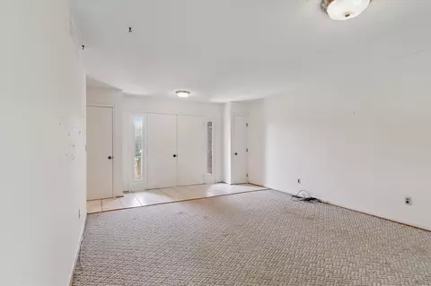Living - 14430 E Austin, Manchester, MI 48158 photo 2 of 10