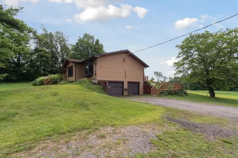 Exterior - 14430 E Austin, Manchester, MI 48158 photo 5 of 14