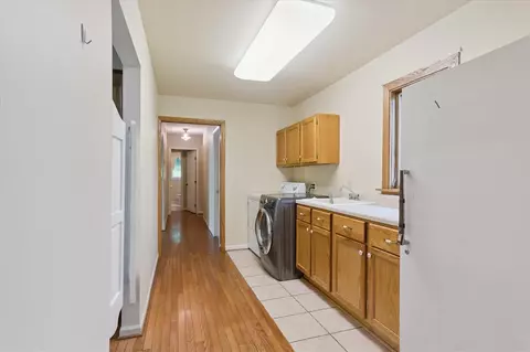 Entry Way - 14430 E Austin, Manchester, MI 48158 photo 2 of 3