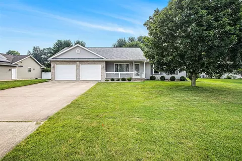 4018 Prairie Hl, Kalamazoo, MI 49048