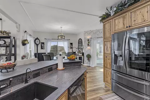 Kitchen - 6349 E Michigan, Jackson, MI 49201 photo 4 of 9