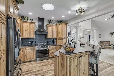 Kitchen - 6349 E Michigan, Jackson, MI 49201 photo 2 of 9