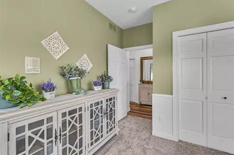 Entry Way - 6349 E Michigan, Jackson, MI 49201 photo 1 of 1