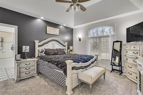 Bedroom - 6349 E Michigan, Jackson, MI 49201 photo 2 of 6