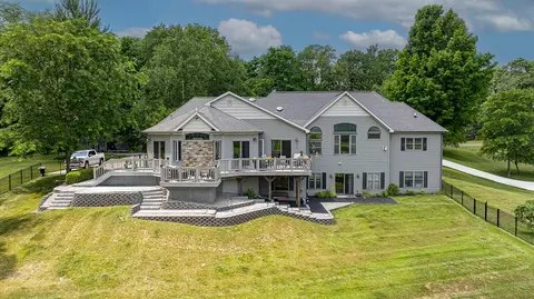6349 E Michigan, Jackson, MI 49201