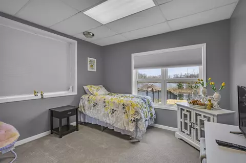 Bedroom - 6349 E Michigan, Jackson, MI 49201 photo 5 of 6