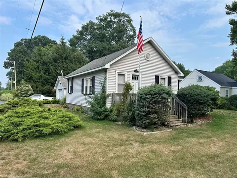 1487 S Dangl, Muskegon, MI 49442