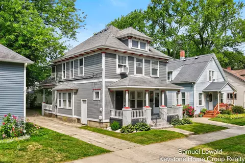 1349 Portland, Grand Rapids, MI 49505