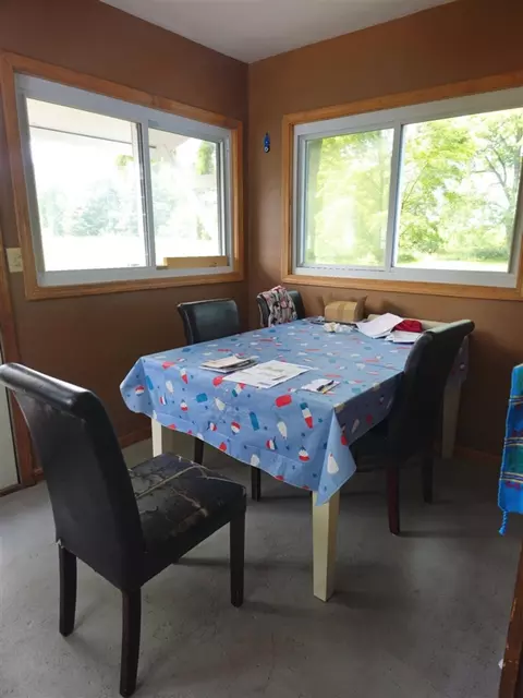 Dining - 7751 Moreland, Jerome, MI 49249 photo 1 of 1