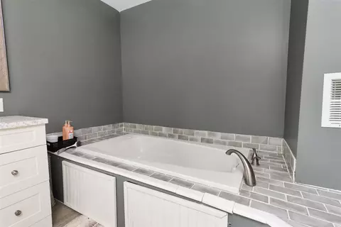 Bath - 129 W Silver, Reading, MI 49274 photo 4 of 4