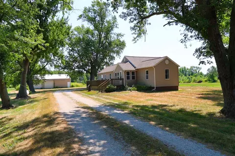 8140 State, Coopersville, MI 49404