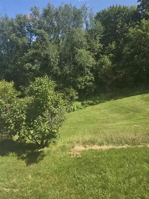 Exterior - 820 E Argyle, Jackson, MI 49202 photo 10 of 12