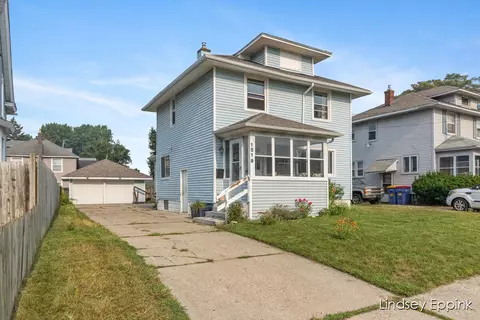 1519 Marshall, Grand Rapids, MI 49507
