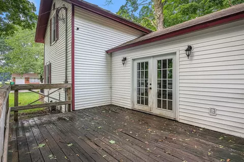 Exterior - 909 Millard, Three Rivers, MI 49093 photo 8 of 10