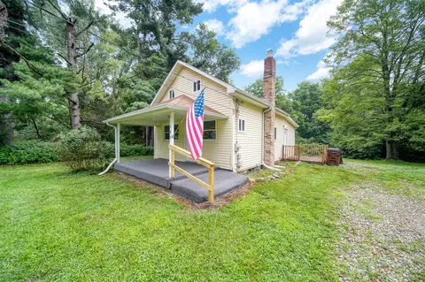 345 Woodland, Jackson, MI 49203
