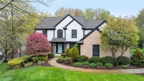 9840 Oak Vly, Clarkston, MI 48348