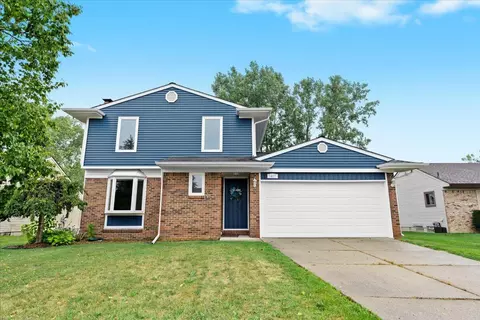 1817 Willard, Canton, MI 48187