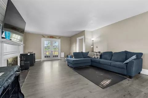 Living - 1020 Miller, Plainwell, MI 49080 photo 3 of 4
