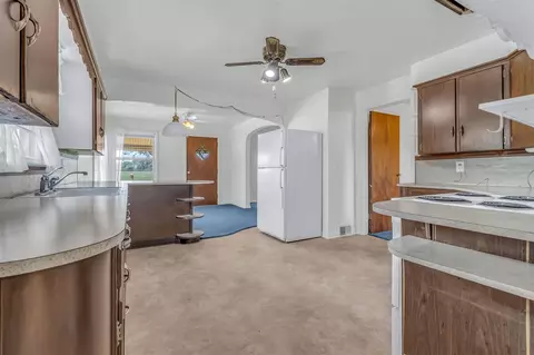 622 W Central, Bronson, MI 49028 photo 8